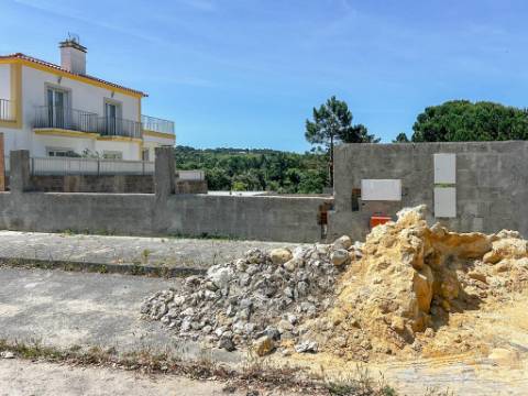 Moradia T3 Contemporânea em Construção | Sesimbra, Setúbal