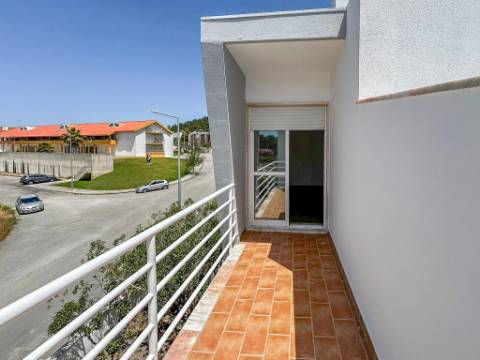 Moradia T4 na Cotovia, a 7 minutos da Praia de Sesimbra