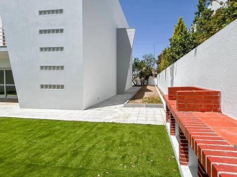 Moradia T4 na Cotovia, a 7 minutos da Praia de Sesimbra