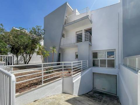 Moradia T4 na Cotovia, a 7 minutos da Praia de Sesimbra