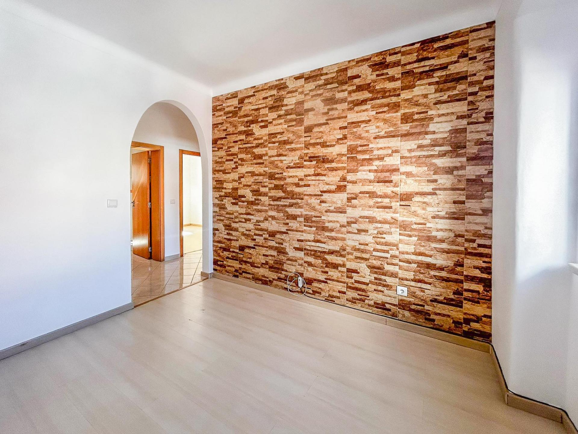 Apartamento T2 à venda no Alto do Seixalinho, Barreiro