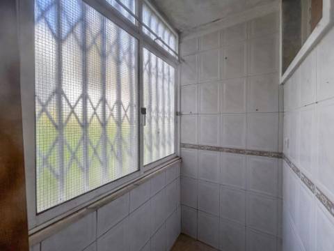 T2 à Venda em Benfica, Lisboa - Rua Atriz Maria Matos