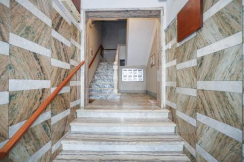 T2 para Arrendamento na Amora com Varanda