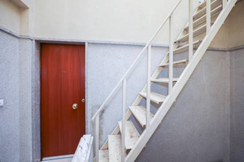 T2 para Arrendamento na Amora com Varanda