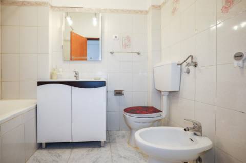 T2 para Arrendamento na Amora com Varanda