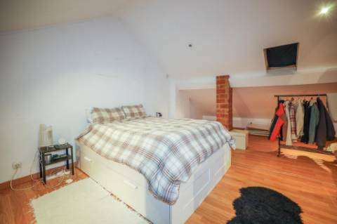 Moradia Térrea T2+1, em Vale Figueira, Almada, inserida num lote de terreno 683 m²