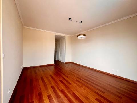 PARA ARRENDAR | APARTAMENTO T3 | ESTORIL -