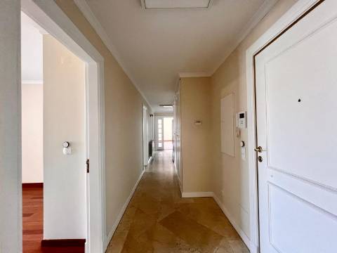 PARA ARRENDAR | APARTAMENTO T3 | ESTORIL -