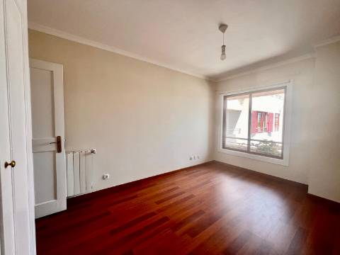 PARA ARRENDAR | APARTAMENTO T3 | ESTORIL -