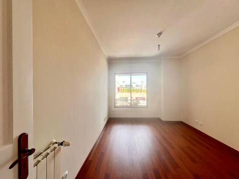 PARA ARRENDAR | APARTAMENTO T3 | ESTORIL -