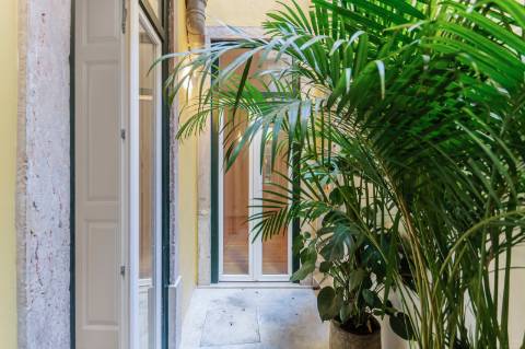 Para Venda | Apartamento T3+1 | Santa Maria Maior, Lisboa