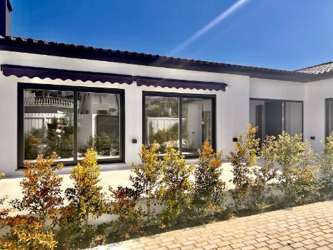 Para Venda | Moradia T5 | Areia, Cascais