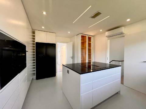 Para Venda | Moradia T5 | Areia, Cascais