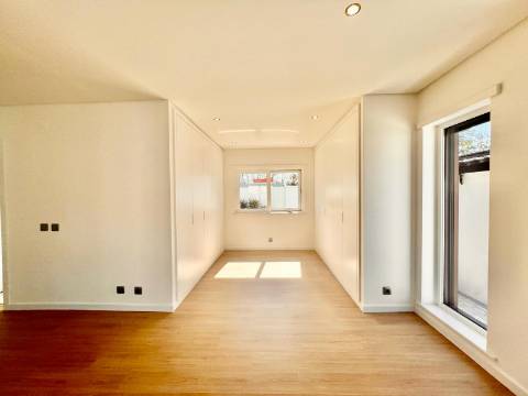 Para Venda | Moradia T5 | Areia, Cascais