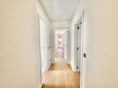 Para Venda | Moradia T5 | Areia, Cascais