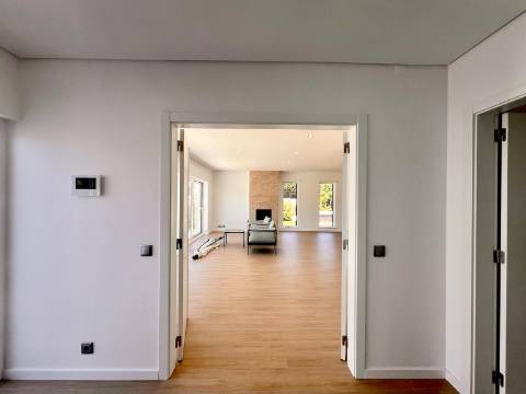 Para Venda | Moradia T5 | Areia, Cascais