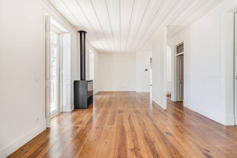 Para Venda | Apartamento T4 | Estoril