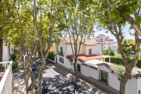 Para Venda | Apartamento T4 | Estoril