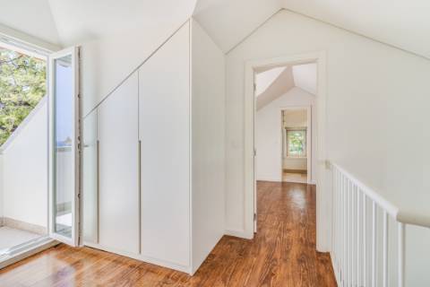 Para Venda | Apartamento T4 | Estoril