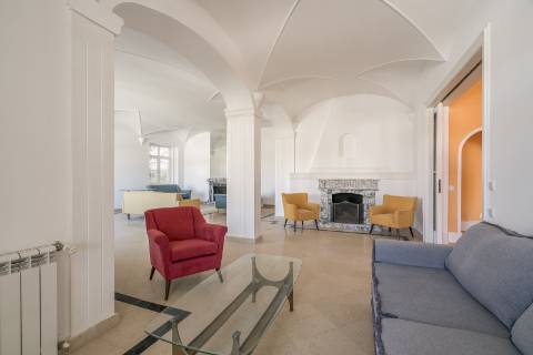 Para arrendar | Moradia Chalé T7 | Monte Estoril