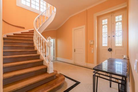 Para arrendar | Moradia Chalé T7 | Monte Estoril