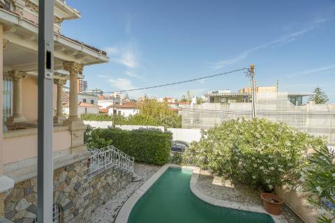 Para arrendar | Moradia Chalé T7 | Monte Estoril