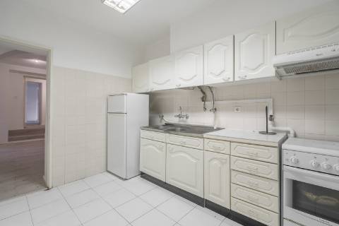 Para arrendar | Moradia Chalé T7 | Monte Estoril