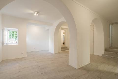 Para arrendar | Moradia Chalé T7 | Monte Estoril