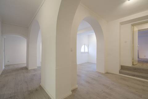 Para arrendar | Moradia Chalé T7 | Monte Estoril