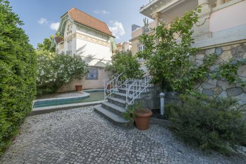 Para arrendar | Moradia Chalé T7 | Monte Estoril