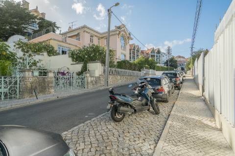 Para arrendar | Moradia Chalé T7 | Monte Estoril