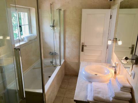 Para arrendar | Moradia T5 | Estoril