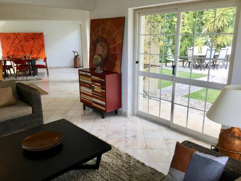 Para arrendar | Moradia T5 | Estoril