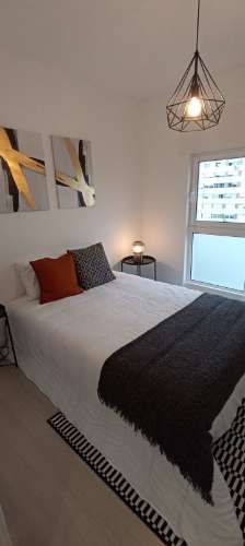 T3 soberbamente remodelado, Cozinha equipada, situado a 10 minutos a pé Estação Metro Carnide, Linha Azul