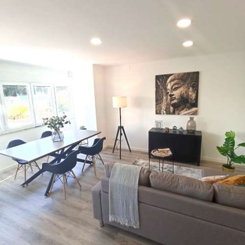 T2 BENFICA TOTALMENTE REMODELADO (MUITO BOM GOSTO)