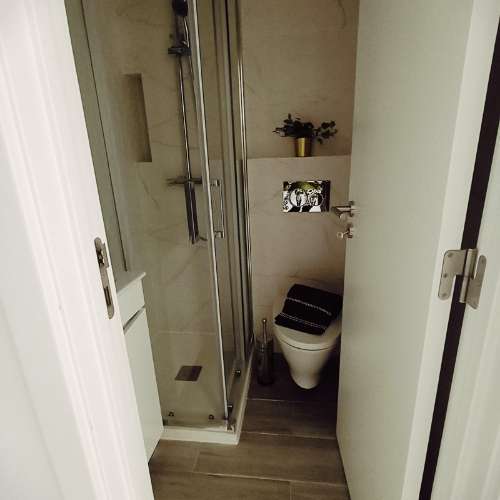 
A 2 MINUTOS DE SETE RIOS T1+1 COMPLETAMENTE REMODELADO E COZINHA EQUIPADA