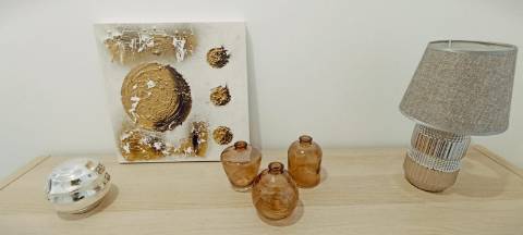 T2 Totalmente remodelado com materiais de muito bom gosto e cozinha equipada