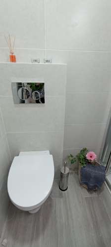 T2 Totalmente remodelado com materiais de muito bom gosto e cozinha equipada