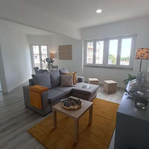 COM VISTA SOB O JARDIM DA PENHA DE FRANÇA E VISTA RIO, MAGNIFICO T1 TOTALMENTE REMODELADO