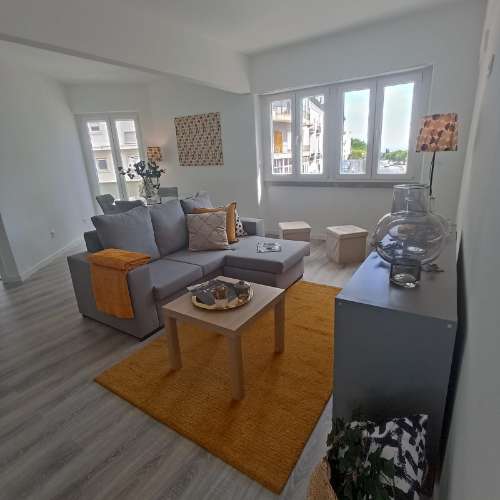 COM VISTA SOB O JARDIM DA PENHA DE FRANÇA E VISTA RIO, MAGNIFICO T1 TOTALMENTE REMODELADO