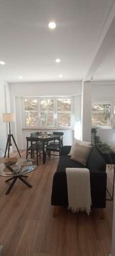 O T3 MAIS BARATO EM BENFICA, TOTALMENTE REMODELADO EM EDIFICIO COM ELEVADOR