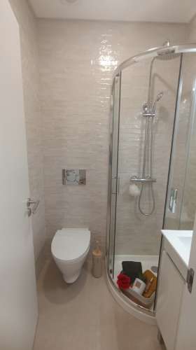 O T3 MAIS BARATO EM BENFICA, TOTALMENTE REMODELADO EM EDIFICIO COM ELEVADOR