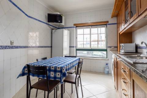 T3 PARA ARRENDAMENTO EM QUARTOS SITUADO A 2 MINUTOS APÉ DA ESTAÇÃO DE COMBOIO DE ALHOS VEDROS E A 30 MINUTO DE LISBOA