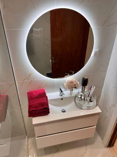 Apartamento T2 no seu estado geral bem conservado situado a 3 minutos a pé da Estação de Comboio das Mercês