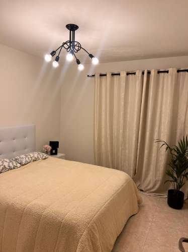 Apartamento T2 no seu estado geral bem conservado situado a 3 minutos a pé da Estação de Comboio das Mercês