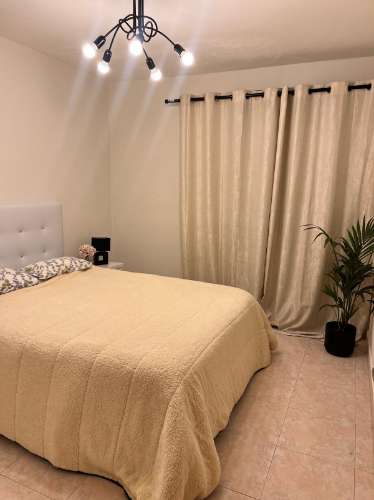 Apartamento T2 no seu estado geral bem conservado situado a 3 minutos a pé da Estação de Comboio das Mercês