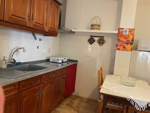 MORADIA - PRÉDIO - COM VARIOS APARTAMENTOS - PISCINA - EM MANTA ROTA - VILA NOVA DE CACELA - VRSA - ALGARVE