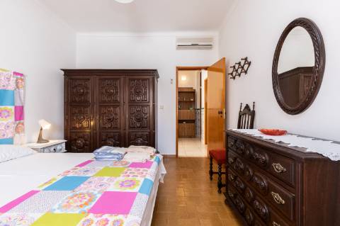 MORADIA - PRÉDIO - COM VARIOS APARTAMENTOS - PISCINA - EM MANTA ROTA - VILA NOVA DE CACELA - VRSA - ALGARVE