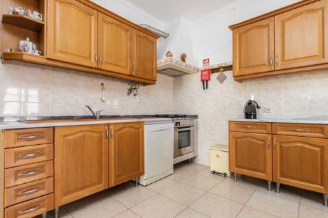 MORADIA - PRÉDIO - COM VARIOS APARTAMENTOS - PISCINA - EM MANTA ROTA - VILA NOVA DE CACELA - VRSA - ALGARVE