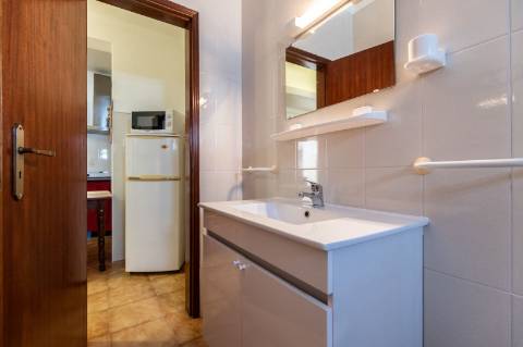 MORADIA - PRÉDIO - COM VARIOS APARTAMENTOS - PISCINA - EM MANTA ROTA - VILA NOVA DE CACELA - VRSA - ALGARVE